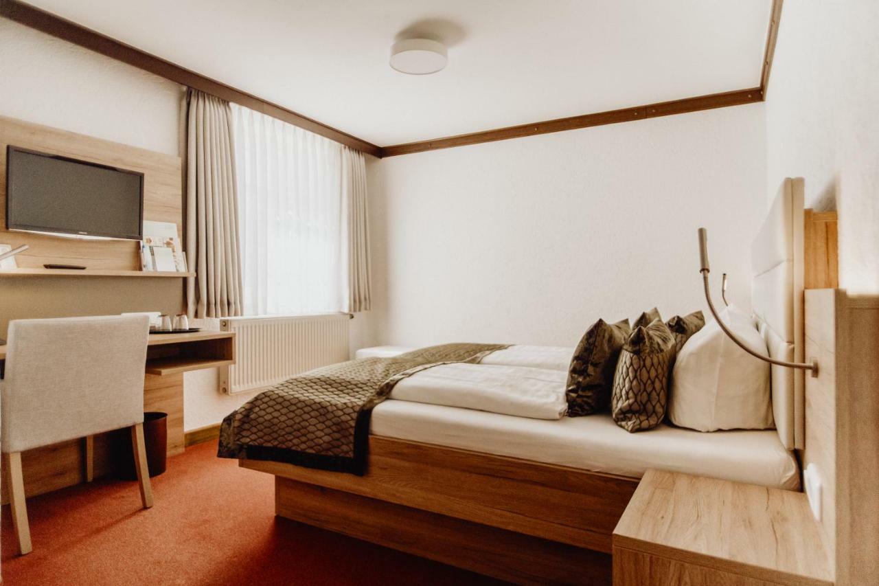 פראונשטיין Hotel Frauensteiner Hof מראה חיצוני תמונה